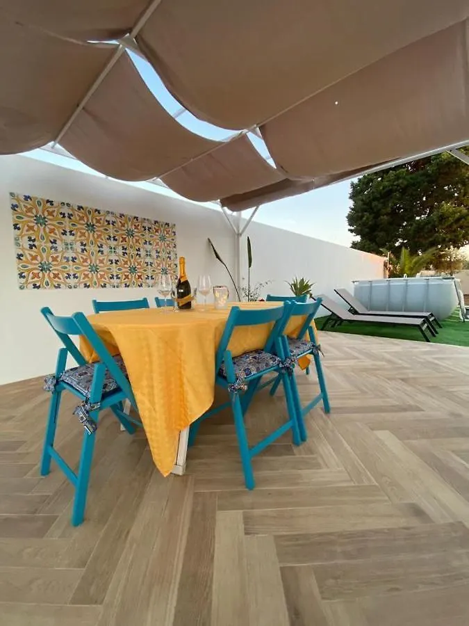 Appartamento Villa per vacanze Isola Fanusa Italia
